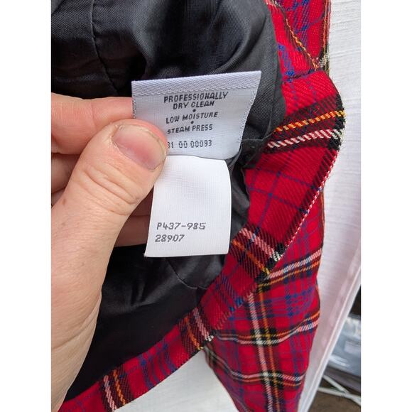 Vintage Pendleton Women’s Red Tartan Plaid Crop Wool Jacket Blazer Sz 10P Preppy - Picture 9 of 9